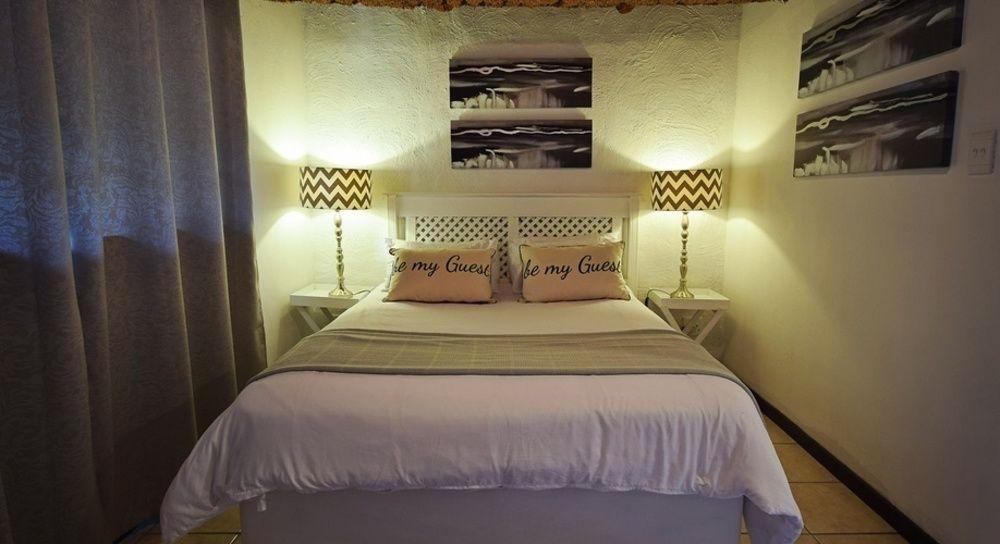Villa Schreiner Guest House Randburg ภายนอก รูปภาพ