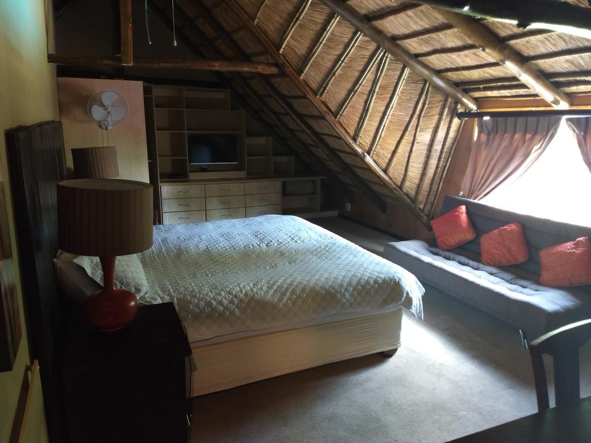 Villa Schreiner Guest House Randburg ภายนอก รูปภาพ